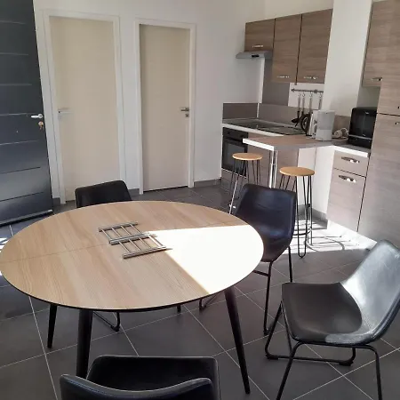 Du Roc Des Garrigues *