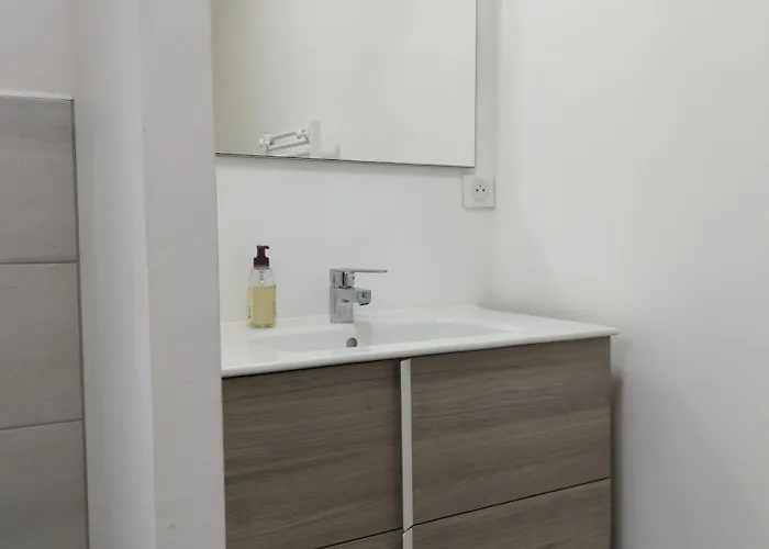 Du Roc Des Garrigues Appartement Langlade